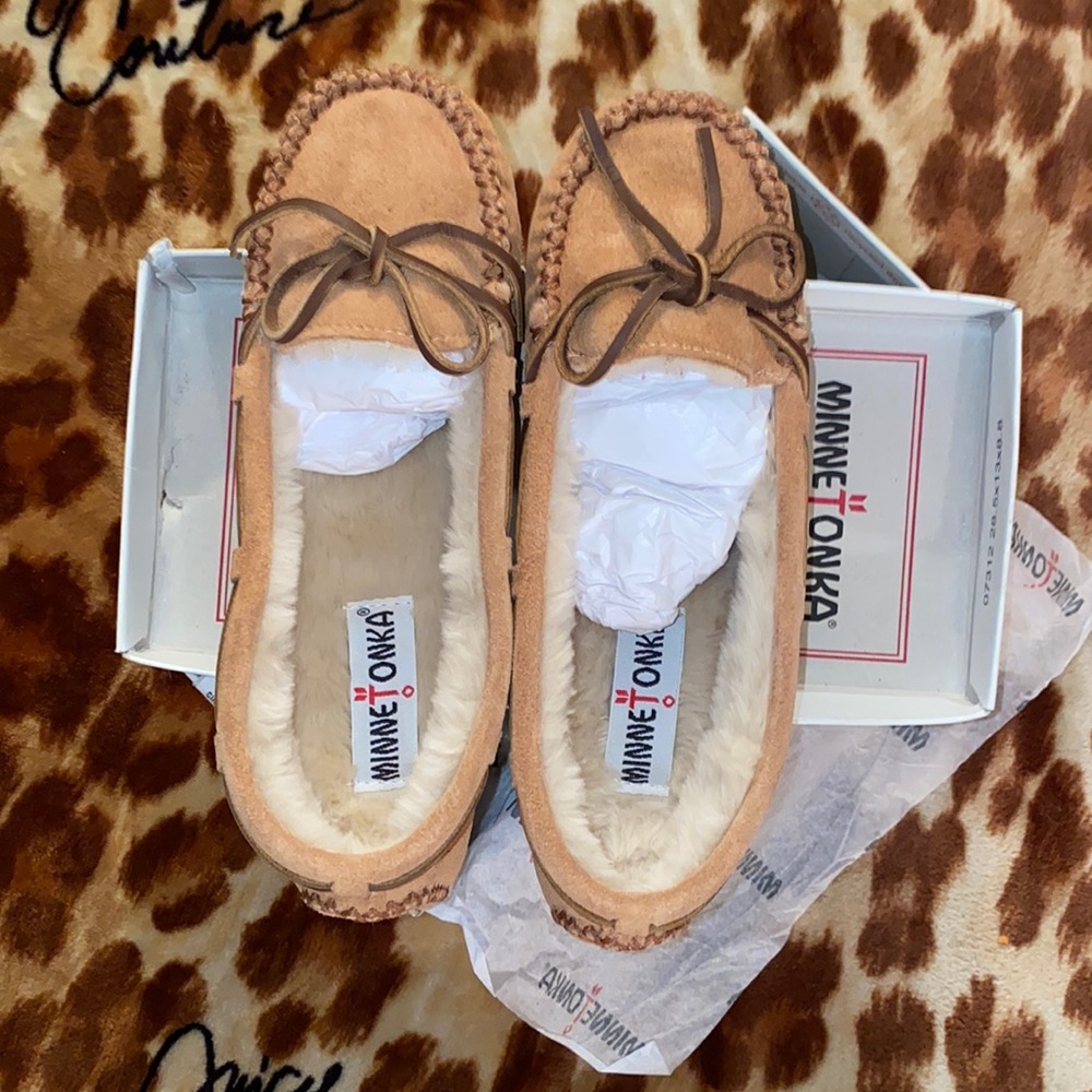 🎀MINNETONKA Womens Lined Moccasins - Dark Beige🎀